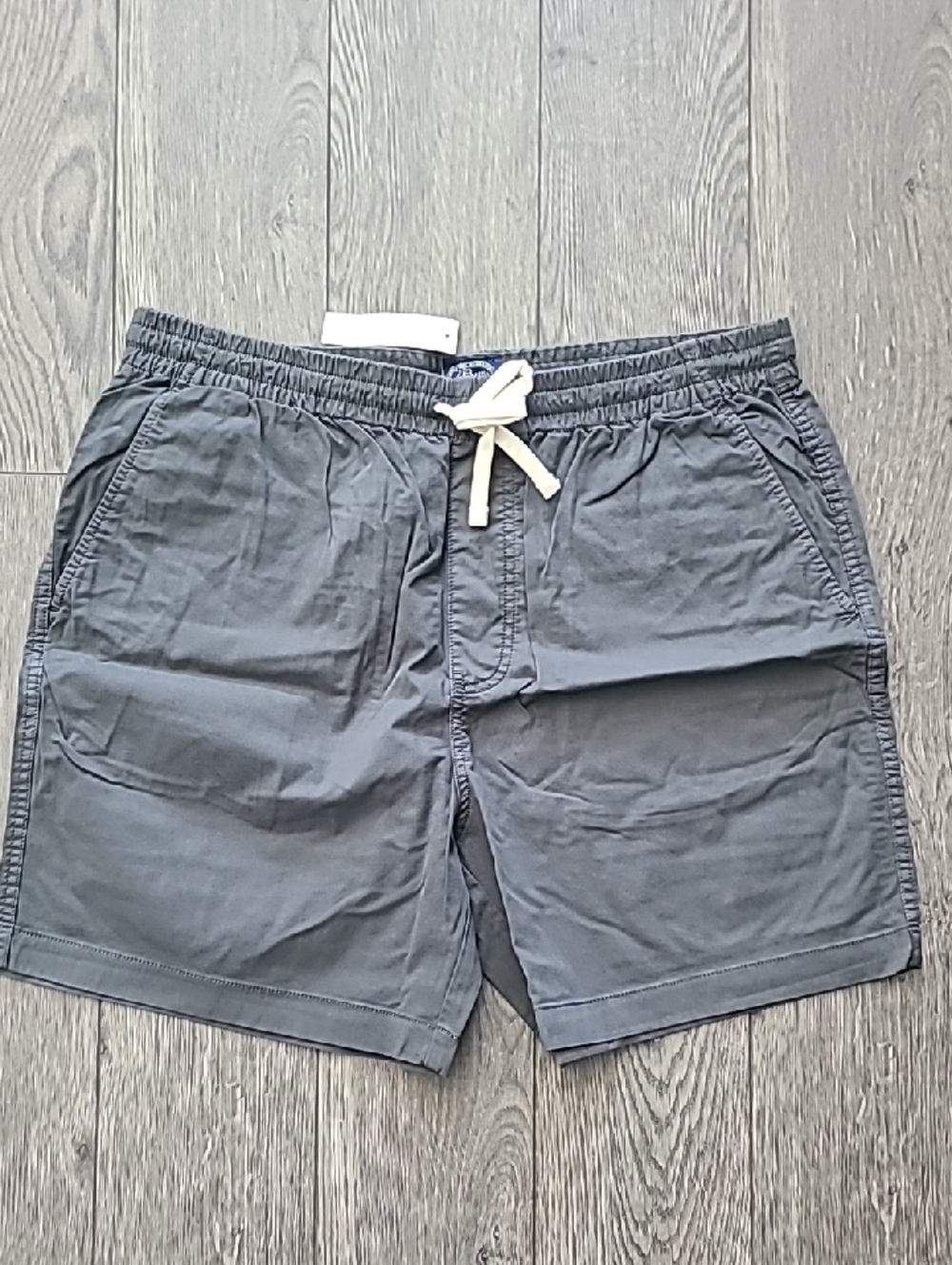 J. Crew Men's 6" Dock Shorts